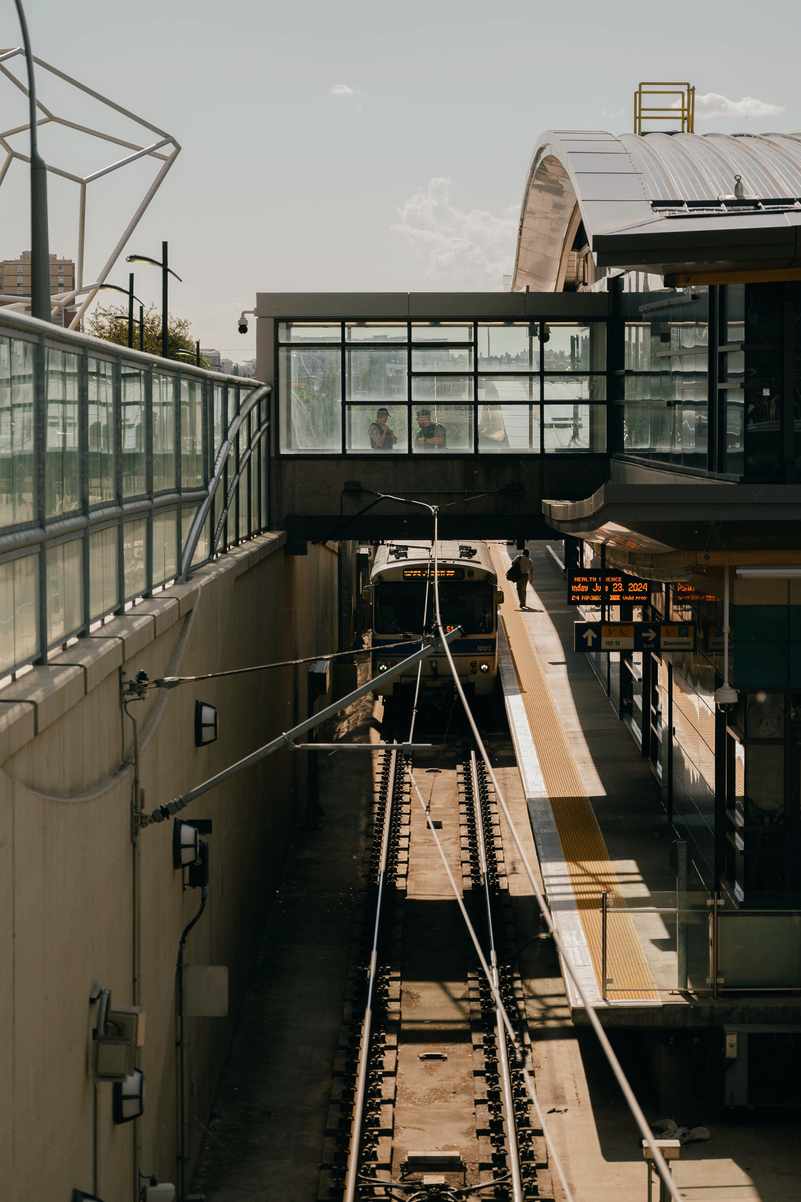 Break by the train